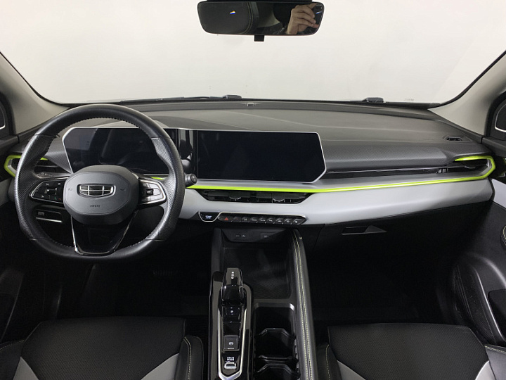 Geely Coolray 1.5, 2023 года, Робот, Серый