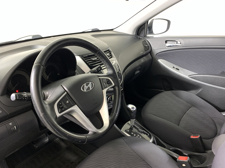 HYUNDAI Solaris 1.6, 2011 года, Автоматическая, БЕЛЫЙ