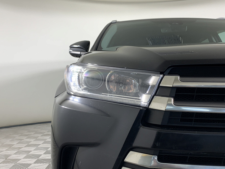 TOYOTA Highlander 3.5, 2018 года, Автоматическая, ЧЕРНЫЙ