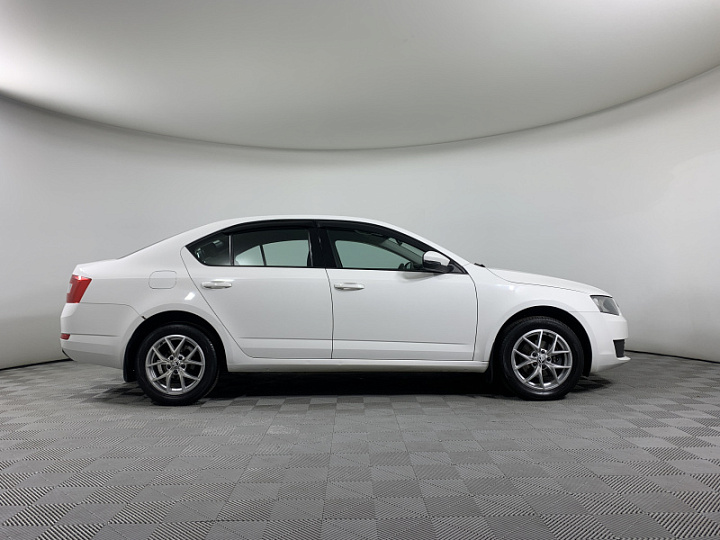 SKODA Octavia 1.2, 2014 года, Механика, БЕЛЫЙ