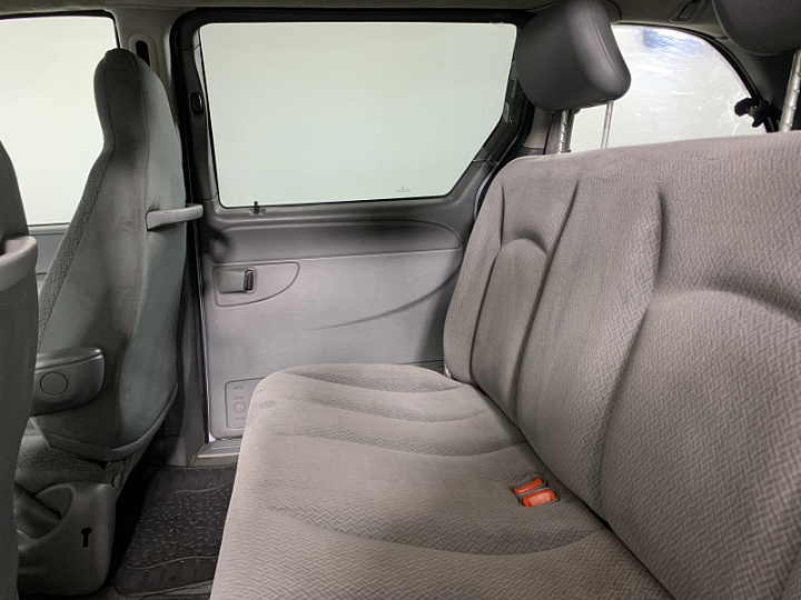 DODGE Caravan 2.4, 2004 года, Автоматическая, Серо-голубой
