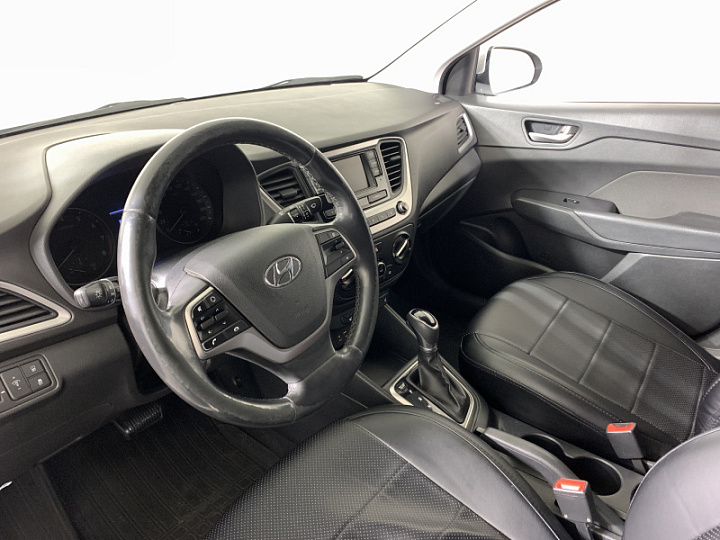 HYUNDAI Solaris 1.6, 2017 года, Автоматическая, Серебристый