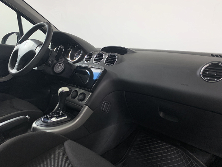 PEUGEOT 308 1.6, 2012 года, Автоматическая, ЧЕРНЫЙ