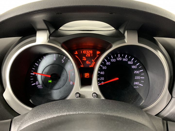 NISSAN Juke 1.6, 2013 года, Вариатор, ЧЕРНЫЙ