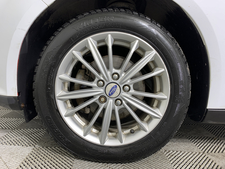FORD Focus 1.6, 2013 года, Механика, БЕЛЫЙ