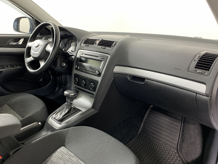 SKODA Octavia 1.8, 2012 года, Автоматическая, ТЕМНО-СЕРЫЙ