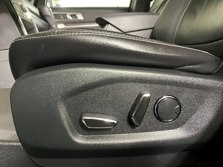 FORD Explorer 3.5, 2017 года, Автоматическая, СЕРЫЙ