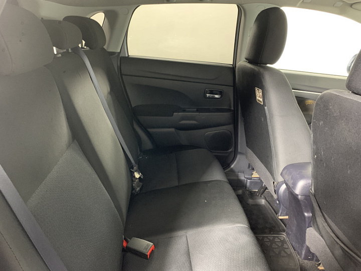 MITSUBISHI ASX 1.8, 2011 года, Вариатор, Серебристый