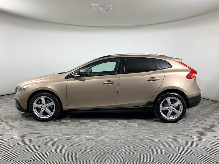 VOLVO V40 1.6, 2015 года, Робот, Бронзовый