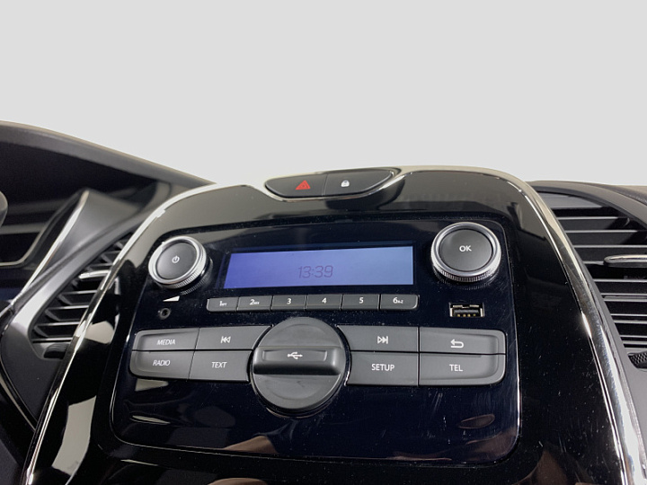 Renault Kaptur 1.6, 2020 года, Вариатор, Красный