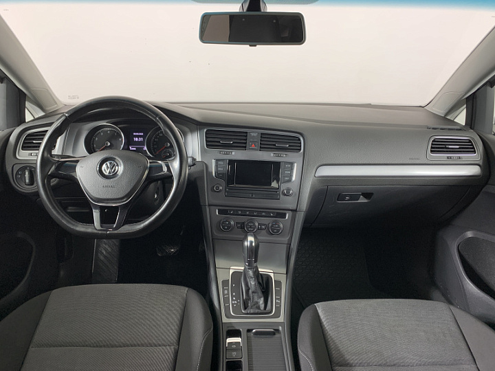 VOLKSWAGEN Golf 1.2, 2013 года, Робот, Серебристый