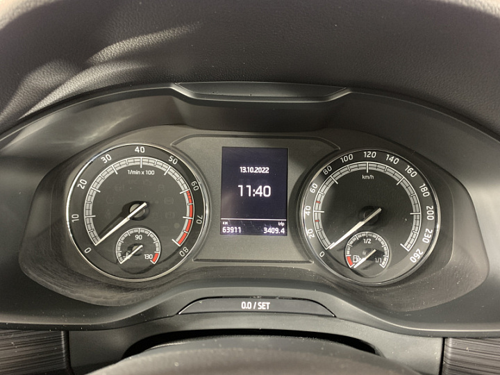 SKODA Kodiaq 2, 2018 года, Автоматическая, КОРИЧНЕВЫЙ