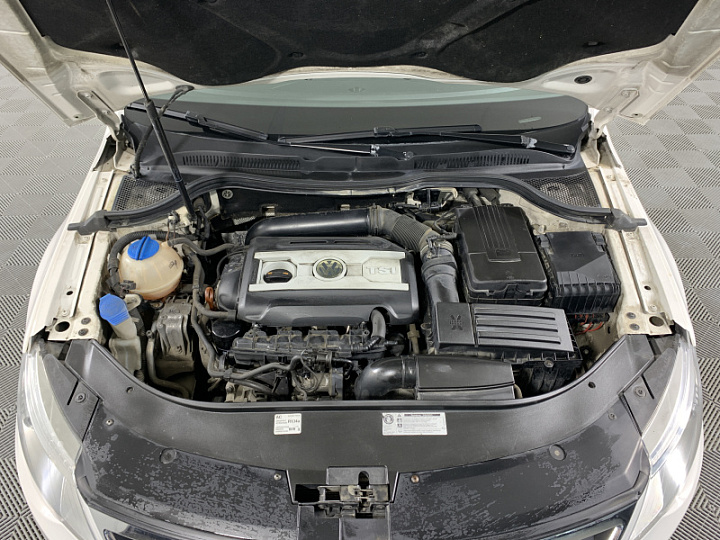 VOLKSWAGEN Passat CC 1.8, 2010 года, Робот, БЕЛЫЙ