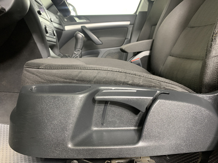 SKODA Octavia 1.4, 2011 года, Механика, СЕРЫЙ