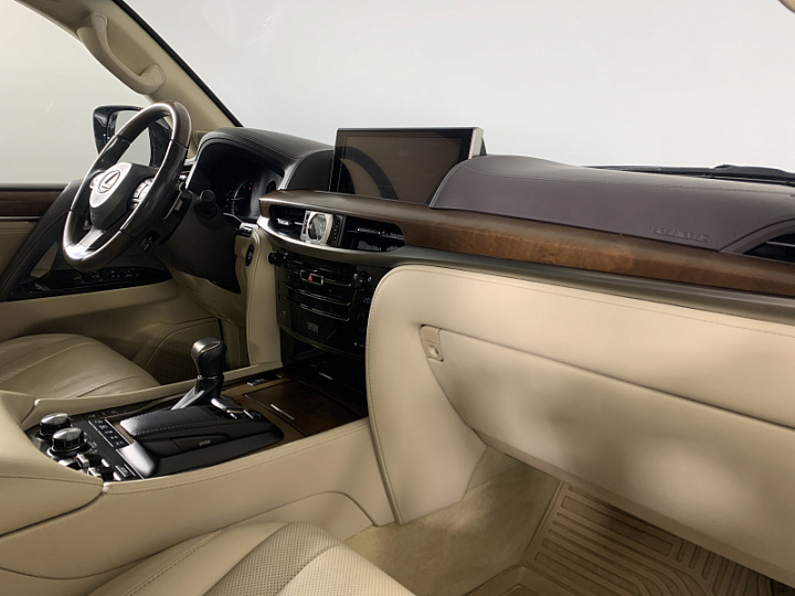 LEXUS LX 450d 4.5, 2019 года, Автоматическая, БЕЛЫЙ