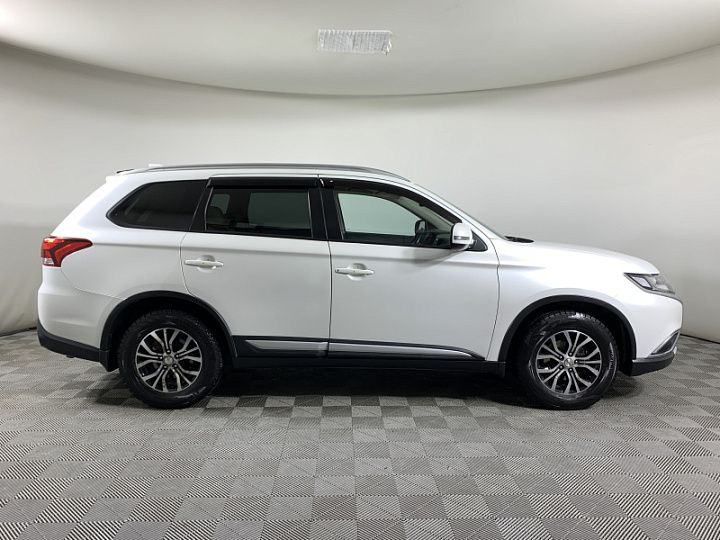 MITSUBISHI Outlander 2, 2018 года, Вариатор, БЕЛЫЙ