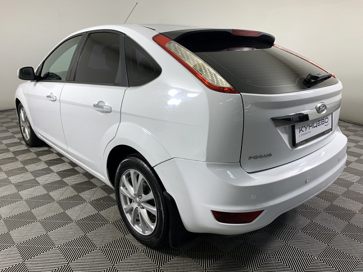 Ford Focus 1.6, 2009 года, Автоматическая, Белый