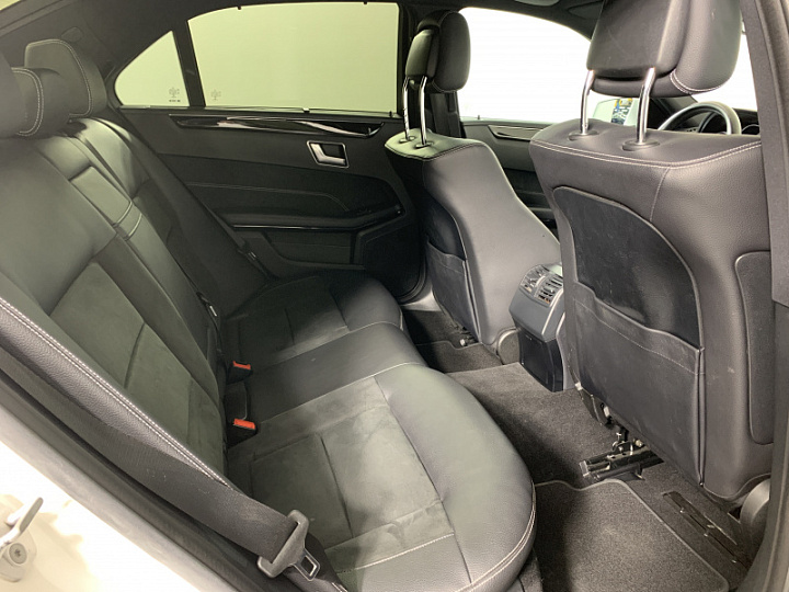 MERCEDES-BENZ E-Класс 2, 2013 года, Автоматическая, БЕЛЫЙ
