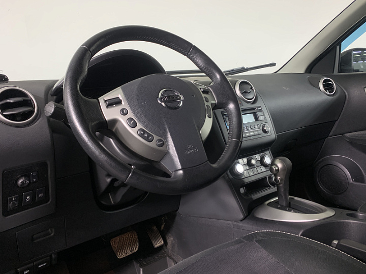 NISSAN Qashqai 1.6, 2013 года, Автоматическая, ЧЕРНЫЙ