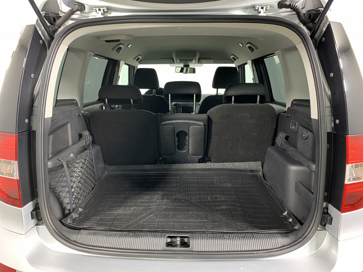 SKODA Yeti 1.8, 2014 года, Робот, Серебристый