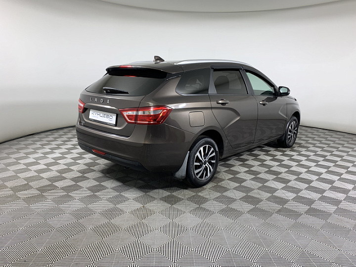 Lada Vesta 1.6, 2019 года, Механика, КОРИЧНЕВЫЙ