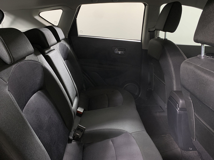 NISSAN Qashqai 1.6, 2013 года, Вариатор, СВЕТЛО-КОРИЧНЕВЫЙ