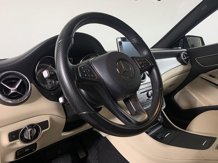 MERCEDES-BENZ CLA 2, 2015 года, Автоматическая, КРАСНЫЙ