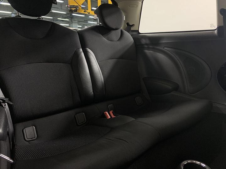 MINI Cooper 1.6, 2013 года, Автоматическая, КРАСНЫЙ