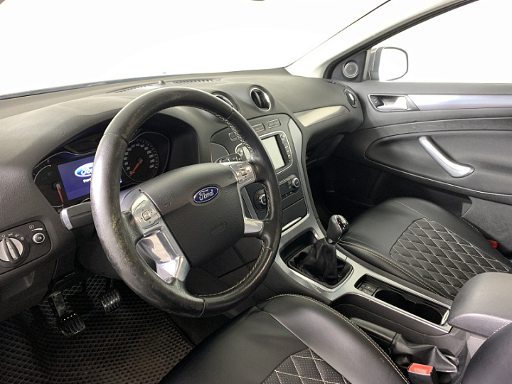 FORD Mondeo 2, 2011 года, Механика, Серо-коричневый