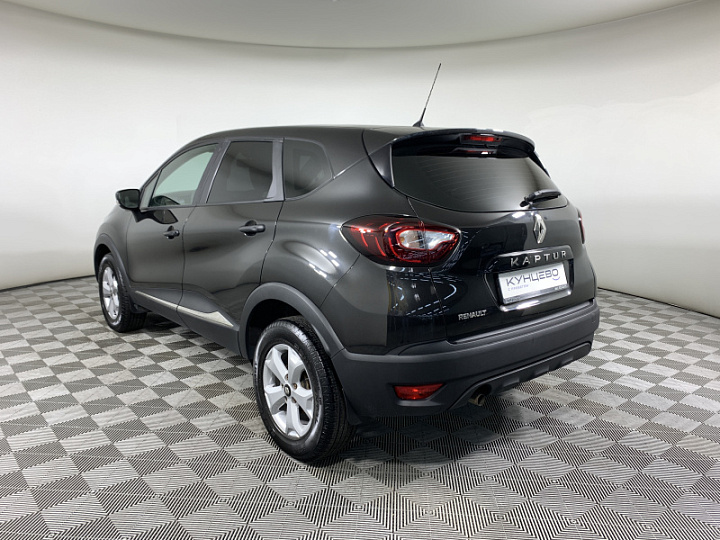 RENAULT Kaptur 1.6, 2019 года, Вариатор, ЧЕРНЫЙ