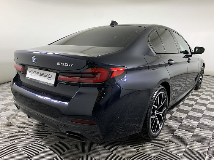 BMW 5 серии 3, 2021 года, Автоматическая, Черный