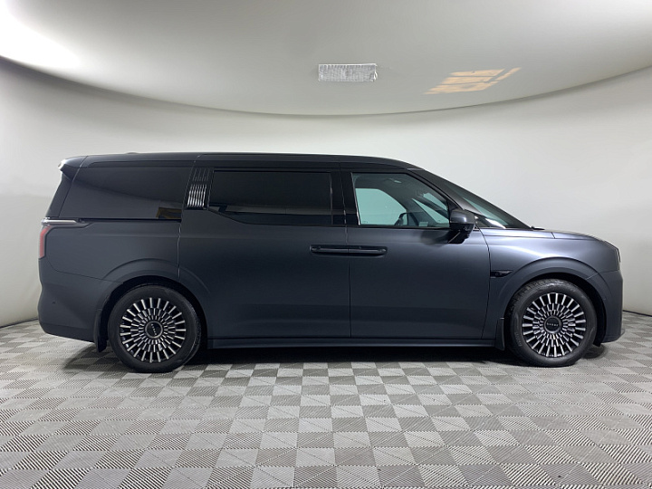 Zeekr 009 0, 2023 года, Автоматическая, ЧЕРНЫЙ