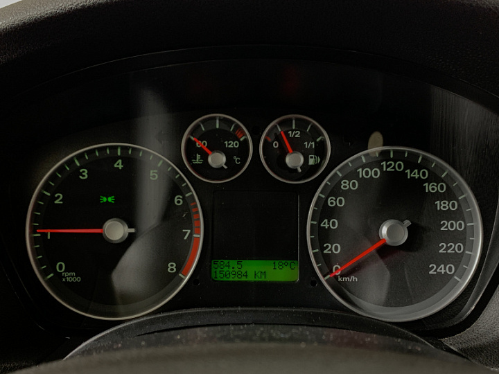 FORD Focus 1.8, 2006 года, Механика, Вишневый