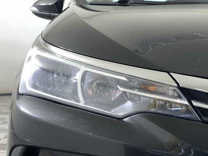 TOYOTA Corolla 1.6, 2016 года, Вариатор, ЧЕРНЫЙ