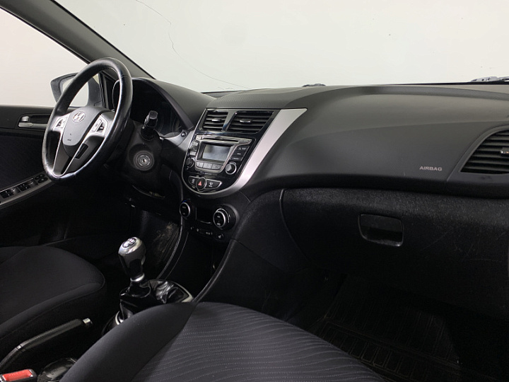 HYUNDAI Solaris 1.6, 2015 года, Механика, БЕЛЫЙ