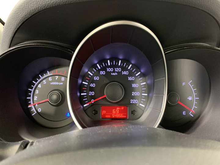 KIA Rio 1.4, 2014 года, Автоматическая, ТЕМНО-СЕРЫЙ