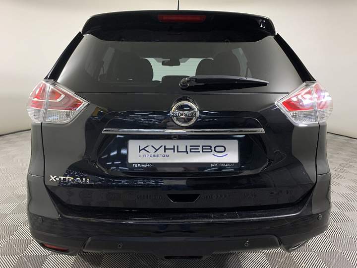 NISSAN X-Trail 2.5, 2015 года, Вариатор, ЧЕРНЫЙ