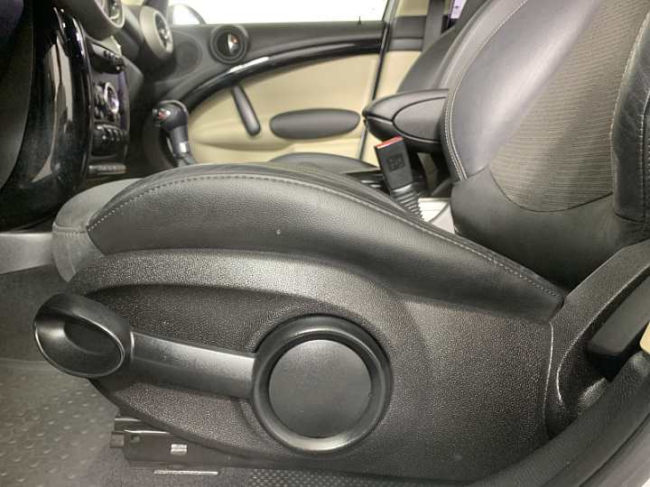 MINI Countryman Cooper S 1.6, 2012 года, Автоматическая, БЕЛЫЙ