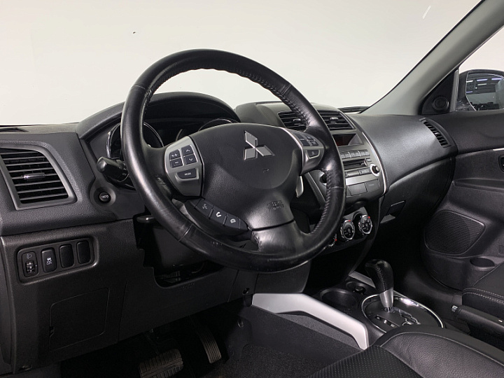 MITSUBISHI ASX 1.8, 2011 года, Вариатор, Серебристый