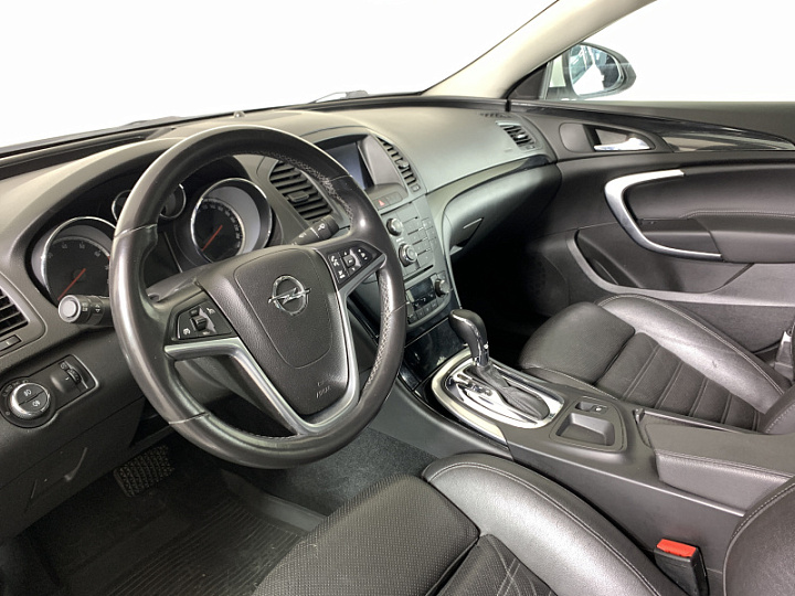 OPEL Insignia 2, 2011 года, Автоматическая, БЕЛЫЙ
