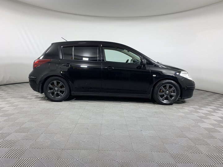 NISSAN Tiida 1.8, 2008 года, Механика, ЧЕРНЫЙ