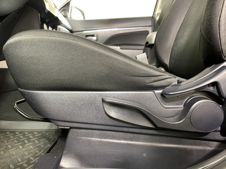 MITSUBISHI ASX 1.8, 2013 года, Вариатор, ЧЕРНЫЙ