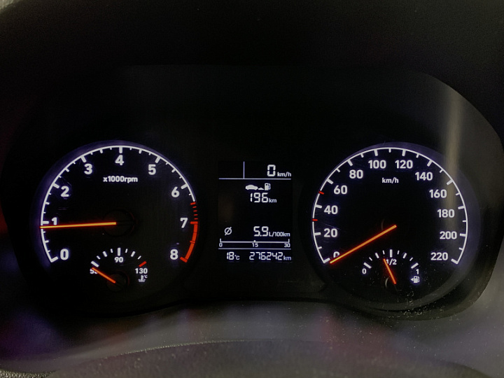 HYUNDAI Solaris 1.4, 2019 года, Механика, БЕЛЫЙ