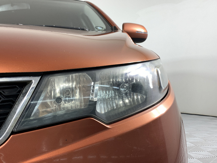 KIA Cerato 1.6, 2011 года, Автоматическая, ОРАНЖЕВЫЙ