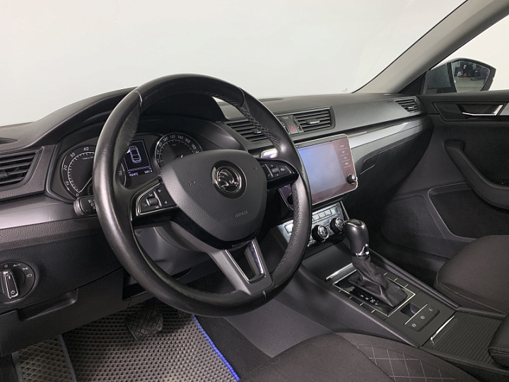 SKODA Superb 1.4, 2018 года, Робот, СЕРЫЙ