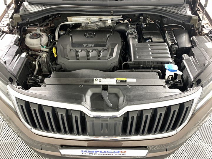 SKODA Kodiaq 2, 2018 года, Автоматическая, КОРИЧНЕВЫЙ
