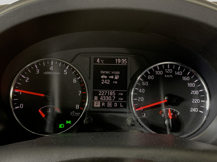 NISSAN X-Trail 2, 2014 года, Вариатор, Серебристый