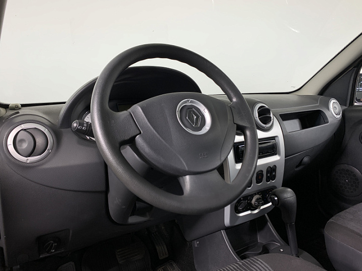 RENAULT Sandero 1.6, 2011 года, Автоматическая, БЕЖЕВЫЙ
