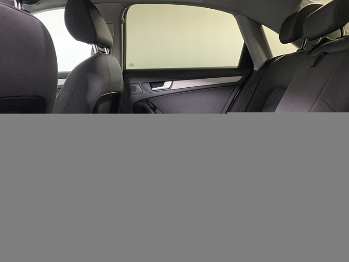 AUDI A4 1.8, 2013 года, Вариатор, КОРИЧНЕВЫЙ