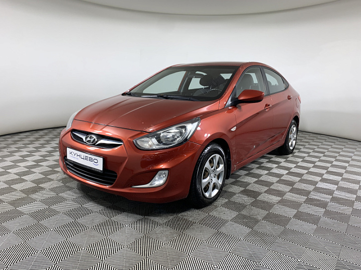 HYUNDAI Solaris 1.4, 2013 года, Автоматическая, Красный гранат